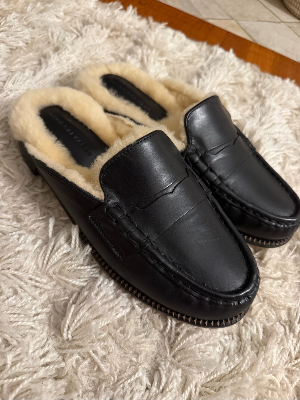 Freda Salvador Penny Loafer Mule Temi Shearling - Picture 6 of 9